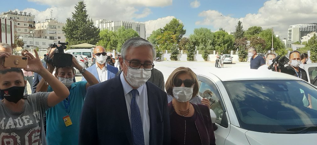ozgur_gazete_kibris_Akinci_oyunu_kullandi_Evlerimizde_oturmayalim_vicdanimizin_sesine_kulak_verelim1