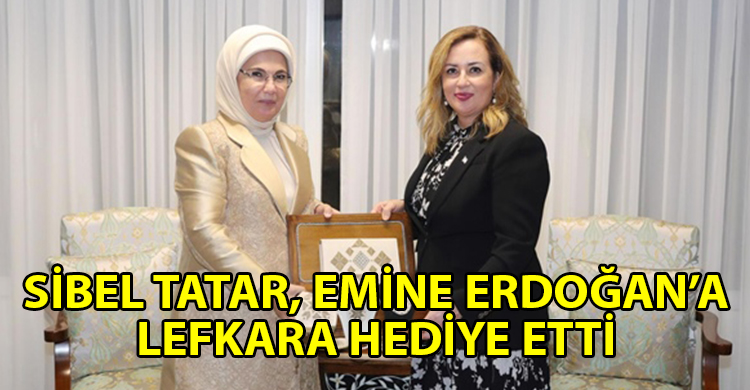 ozgur_gazete_kibris_Sibel_Tatar_Emine_Erdogan_la_bir_araya_geldi