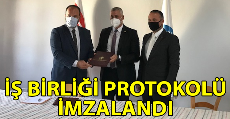 ozgur_gazete_kibris_is_birligi_protokolu_imzalandi